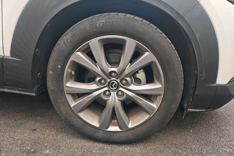 马自达CX-30 2020款 2.0L 自动雅悦型车身外观10