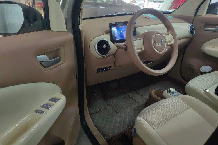 五菱汽车 宏光MINIEV 2025款 四门版 进阶款中控内饰20