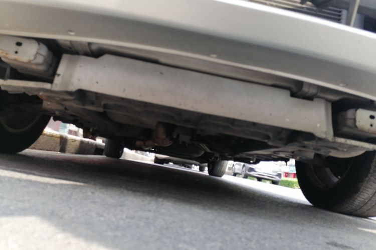 别克GL8 2014款 2.4L 舒适版局部细节9007