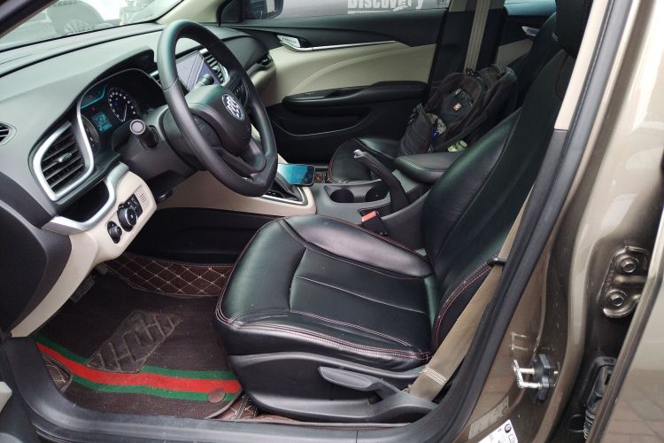 别克 英朗 2015款 15N 自动进取型局部细节19