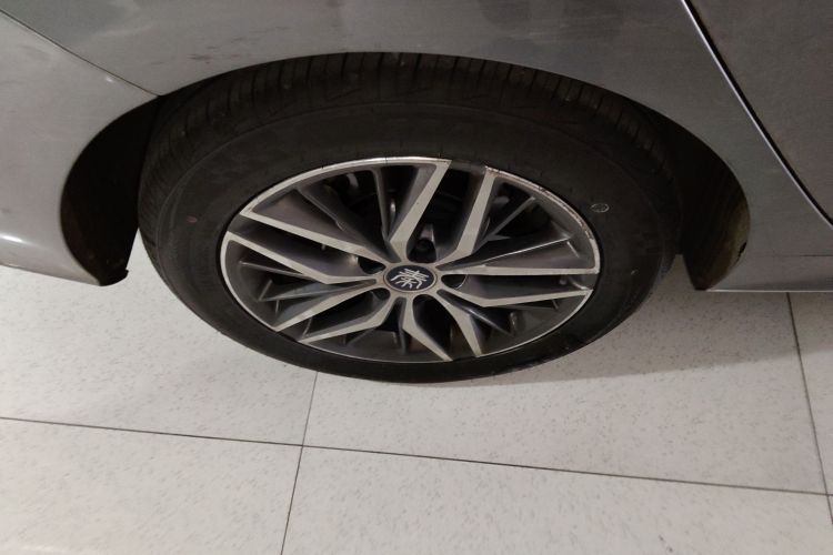 比亚迪 秦PLUS 2021款 EV 500KM 豪华型车身外观6008