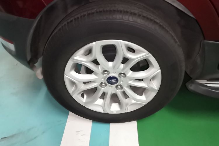 福特 翼搏 2017款 1.5L 自动尊贵型车身外观6008