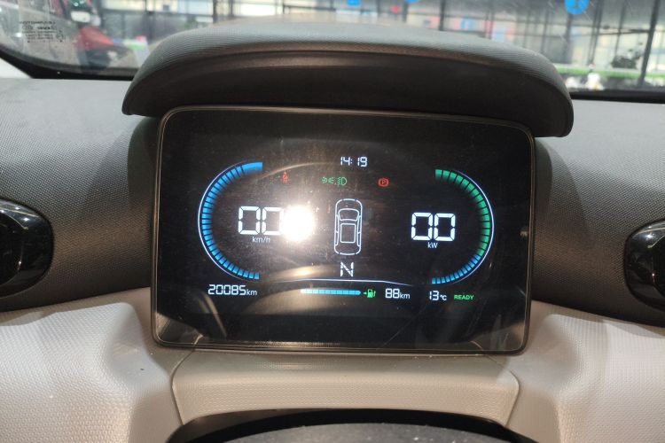 零跑汽车 零跑T03 2023款 310轻享版中控内饰14