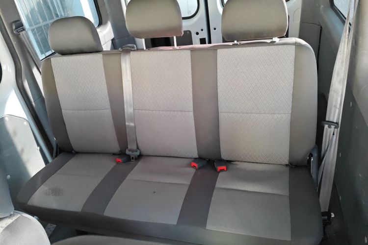 江汽集团 星锐 2022款 2.0T节油王PLUS快运版短轴6-7座HFC4DB3-2E4中控内饰21