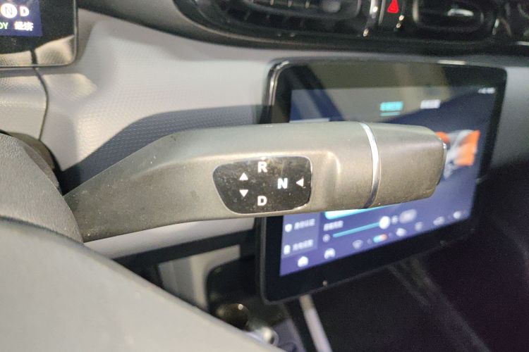 零跑汽车 零跑T03 2020款 400豪华版中控内饰18