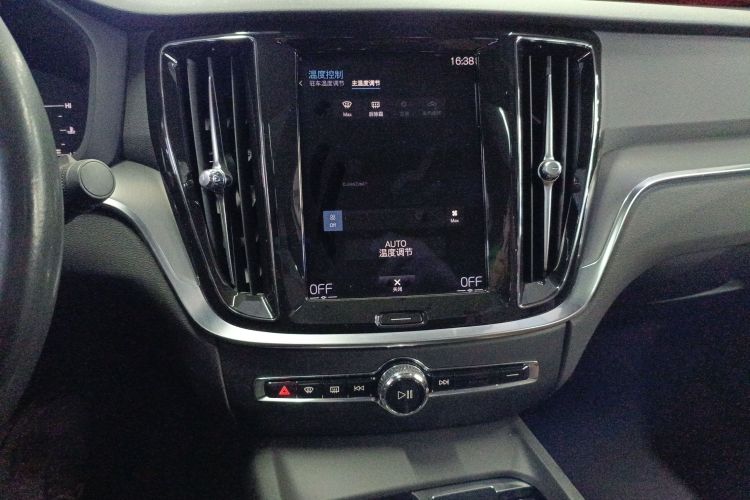 沃尔沃S60 2022款 B4 智逸豪华版局部细节16