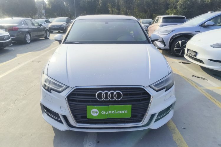 奥迪A3 2017款 Limousine 40 TFSI 运动型车身外观6001