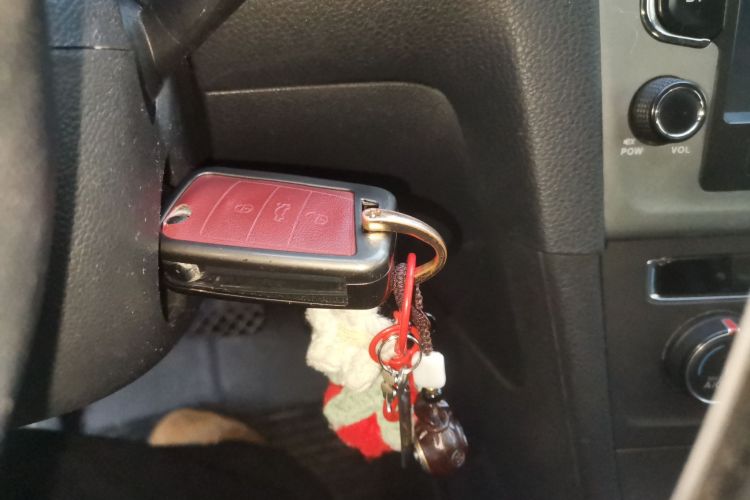 大众 高尔夫 2015款 1.6L 自动舒适型中控内饰11