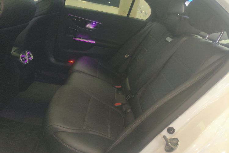 奔驰C级 2022款 C 260 L中控内饰21