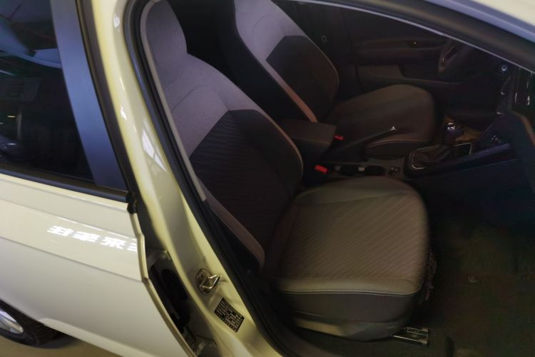 大众 朗逸 2023款 新锐 1.5L 自动出众新逸版局部细节41