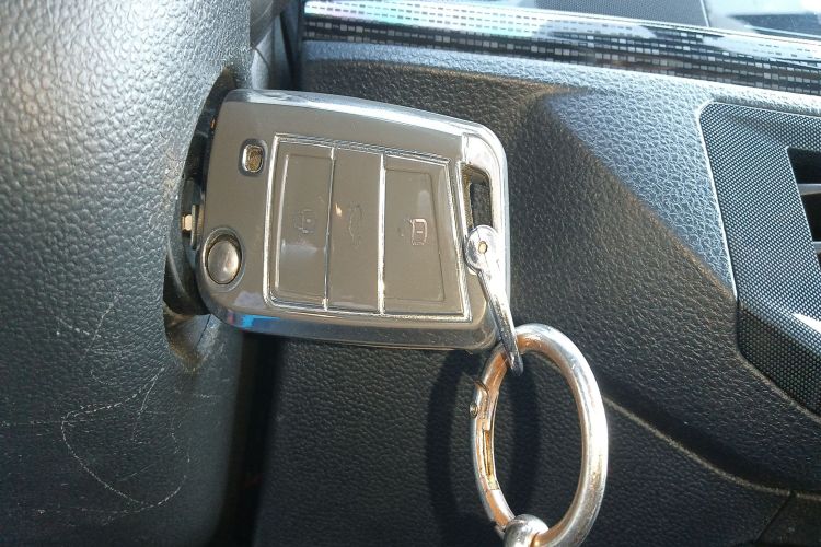 大众 朗逸 2023款 新锐 1.5L 自动新逸版中控内饰7001