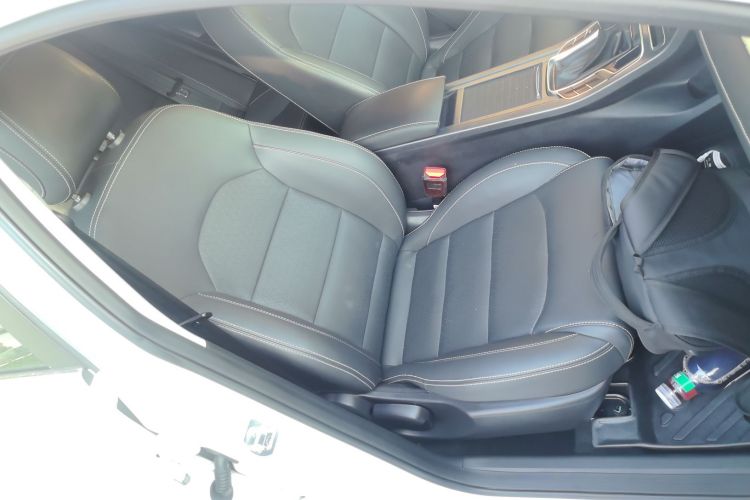 吉利汽车 帝豪 2021款 UP 1.5L CVT向上版局部细节41