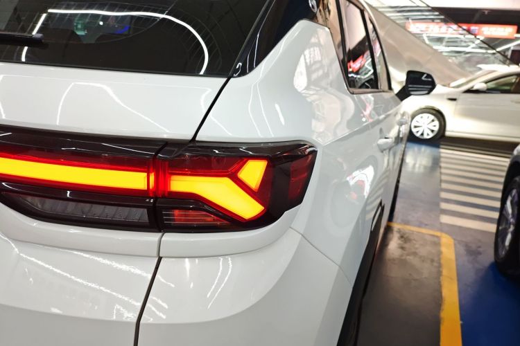 长安CS35PLUS 2021款 蓝鲸NE 1.4T DCT豪华型车身外观9