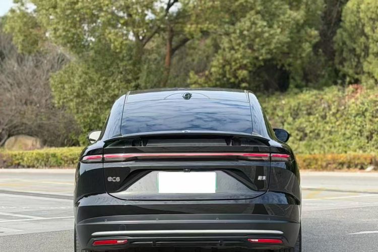 蔚来EC6 2024款 75kWh车身外观6