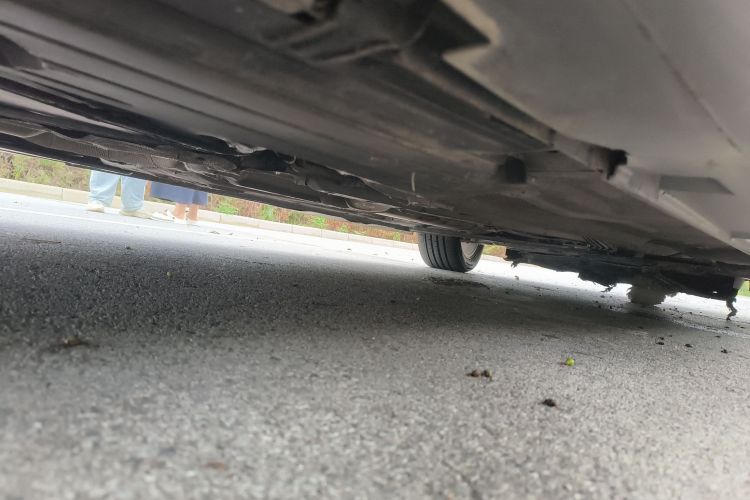 福特 福克斯 2012款 两厢 2.0L 手动豪华运动型局部细节9002