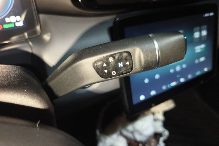 零跑汽车 零跑T03 2021款 400豪华版中控内饰18