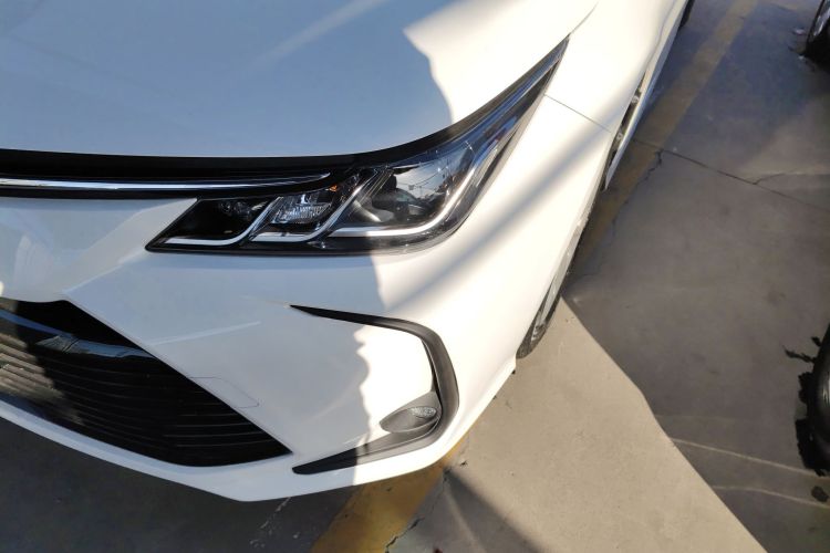 丰田 卡罗拉 2021款 1.2T S-CVT 豪华版局部细节36