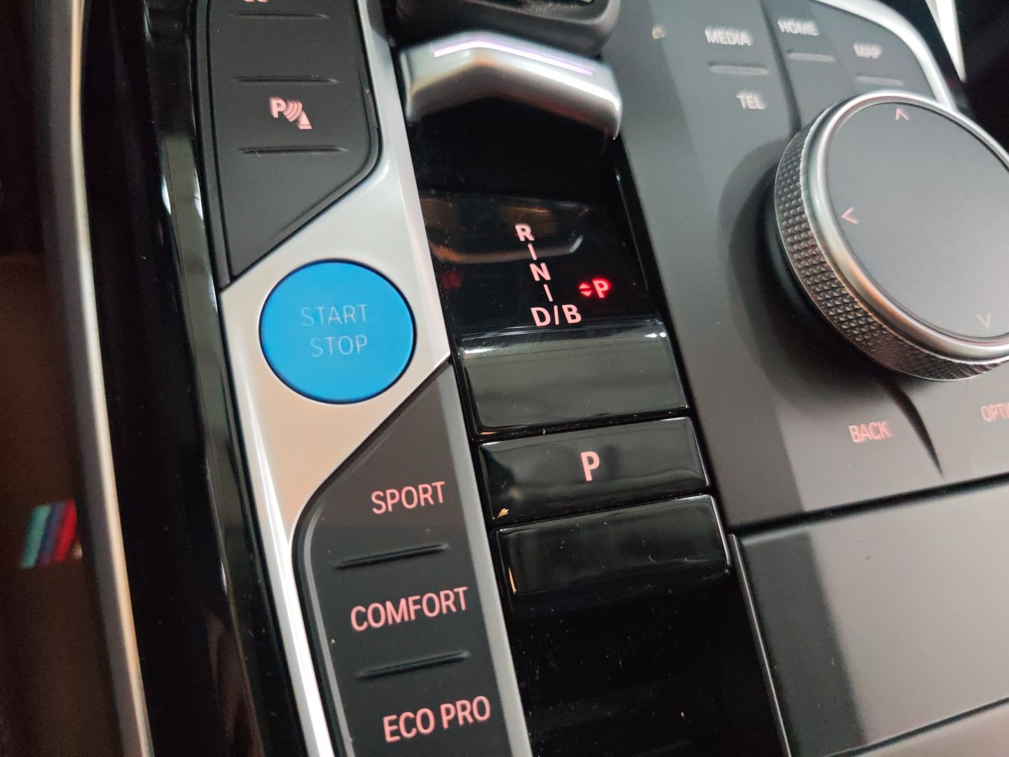 宝马i3 2024款 eDrive 35 L