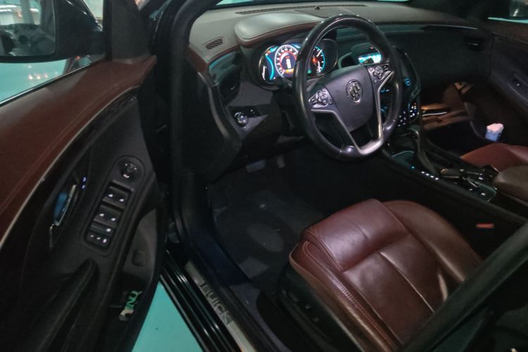 别克 君越 2013款 2.4L SIDI豪华舒适型局部细节19