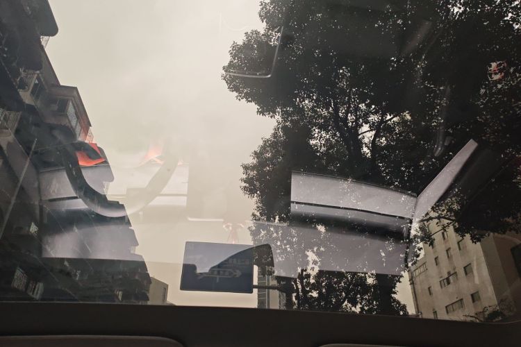 特斯拉 Model Y 2024款 后轮驱动版中控内饰22