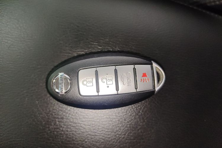 日产 天籁 2011款 公爵 2.5L XV尊雅版中控内饰7001