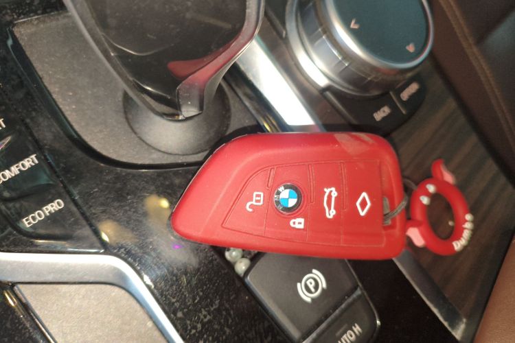 宝马5系 2019款 530Li 领先型 豪华套装中控内饰11