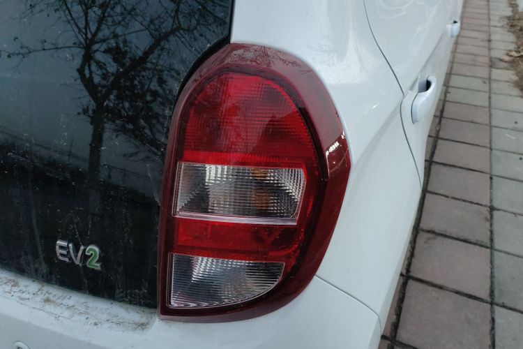 江铃集团新能源 易至EV2 2024款 201km 舒适型车身外观6006