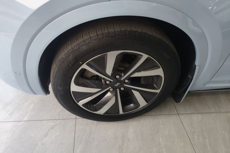 理想汽车 理想ONE 2021款 增程6座版车身外观6007