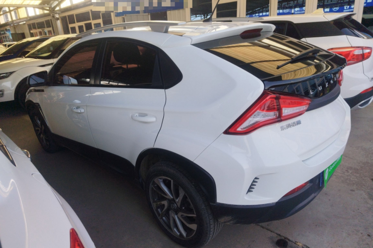 纳智捷 U5 SUV 2017款 1.6L CVT名士版车身外观4