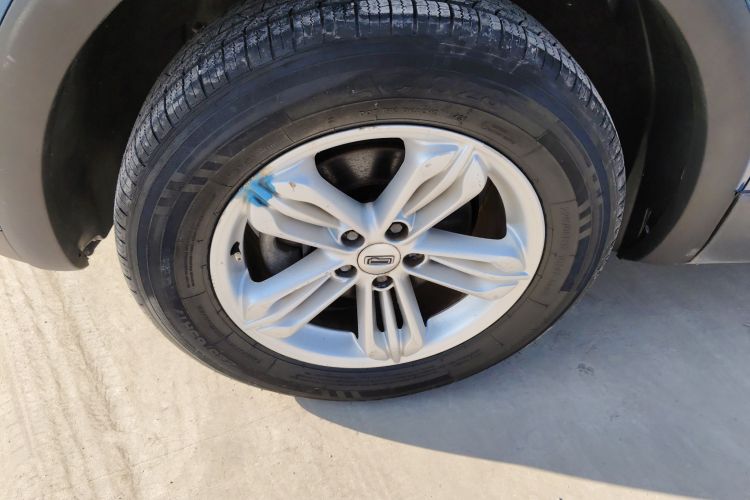 观致5 2018款 改款 1.6T 自动领先型车身外观6007