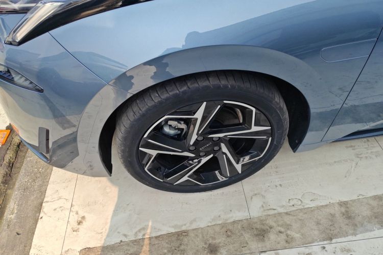 领克07 2024款 EM-P 126长续航 Ultra车身外观6001