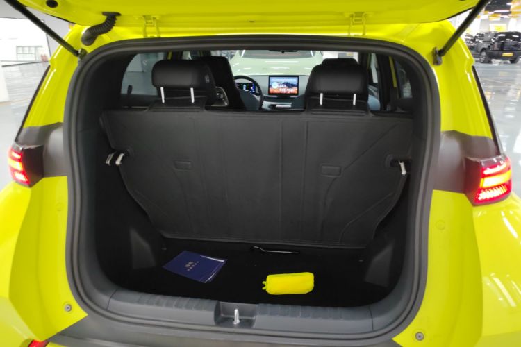 比亚迪 海鸥 2023款 飞翔版机舱底盘23