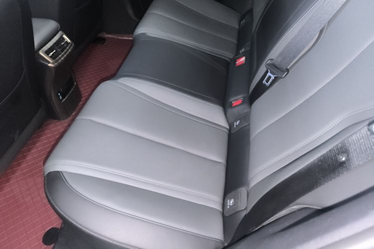 比亚迪 秦L 2025款 DM-i 智驾版 120KM超越型中控内饰21