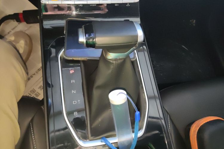 五菱汽车 五菱凯捷 2020款 1.5T CVT尊贵型中控内饰18