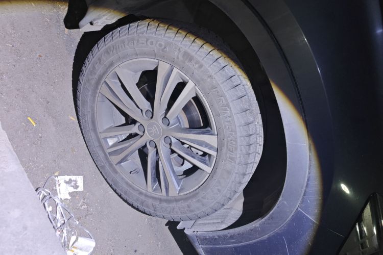 比亚迪 宋Pro 2019款 1.5T 自动精英型车身外观10