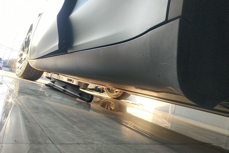 特斯拉 Model Y 2023款 后轮驱动版局部细节9002