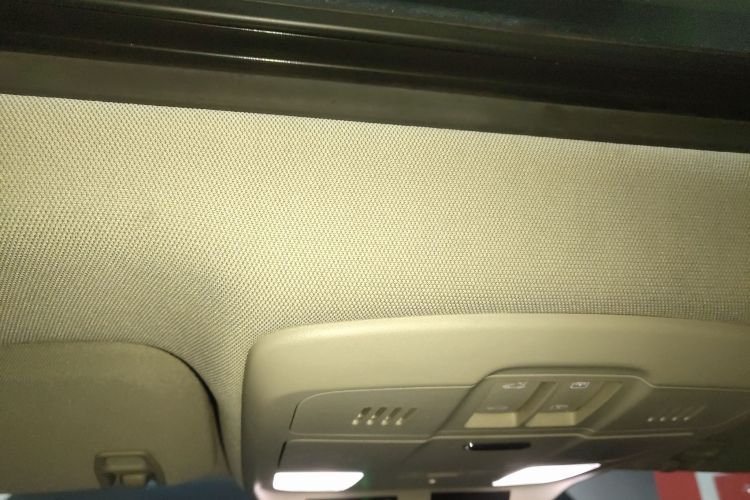 别克 昂科威 2020款 20T 两驱豪华型中控内饰22