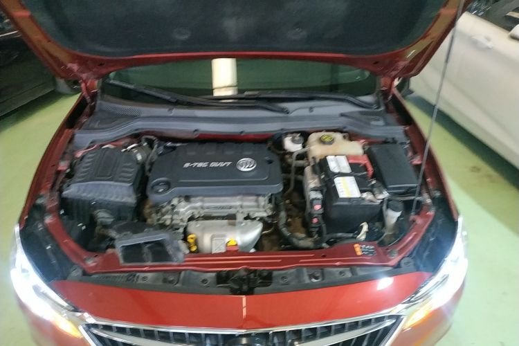 别克 英朗 2021款 改款 典范 1.5L 自动精英型局部细节24