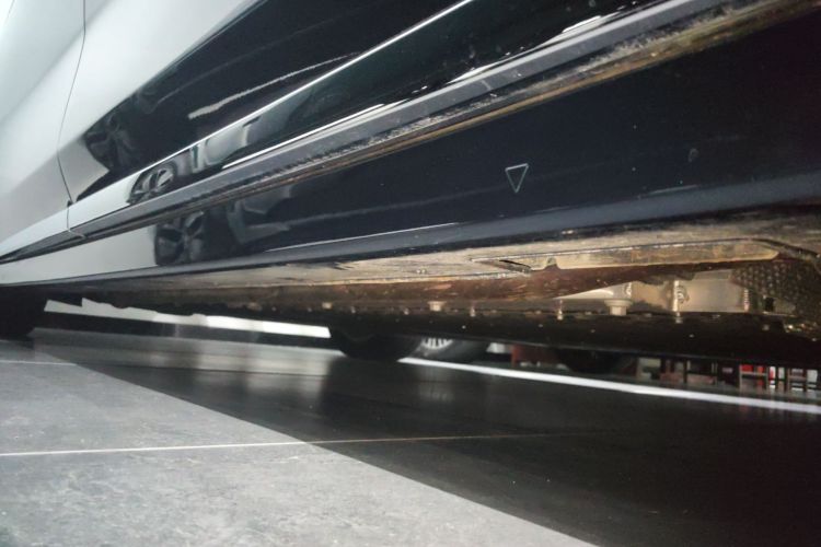 岚图汽车 岚图梦想家 2025款 PHEV 四驱旗舰鲲鹏版局部细节9001