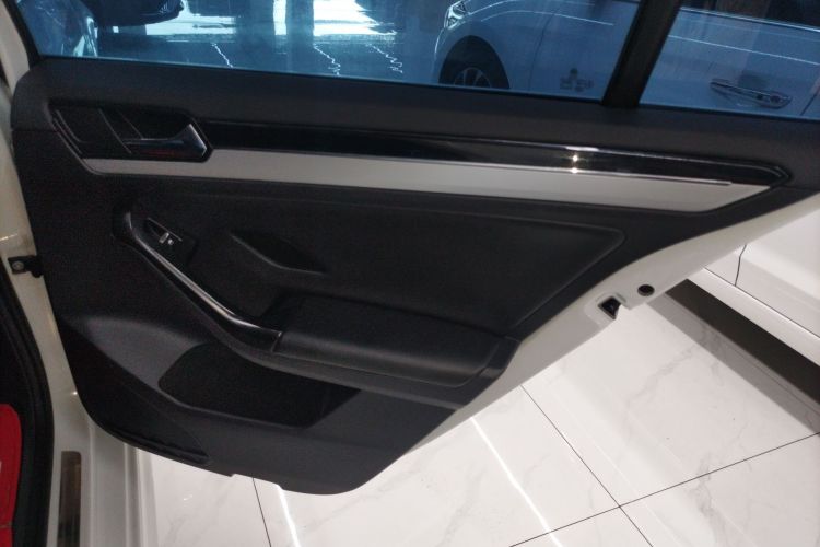 大众 速腾 2018款 280TSI DSG熠动版中控内饰7006