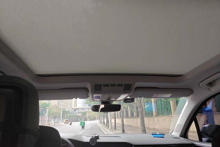 大众 途锐 2022款 3.0TSI 锐享版 曜黑运动套装局部细节22