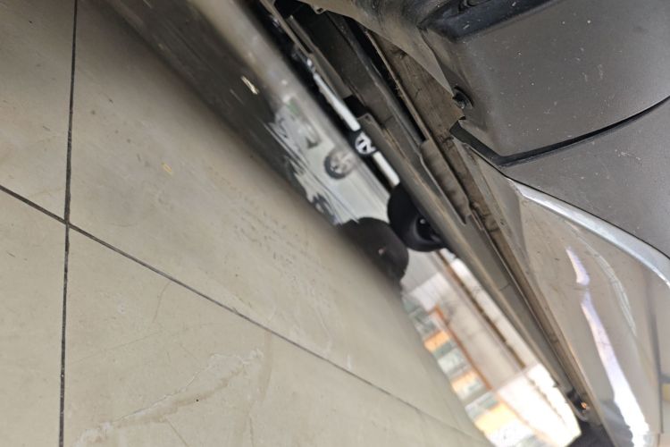 比亚迪 元PLUS 2022款 510KM 旗舰型机舱底盘30