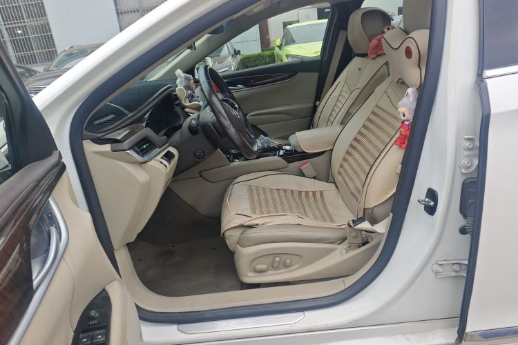 凯迪拉克XTS 2014款 28T 精英型局部细节19