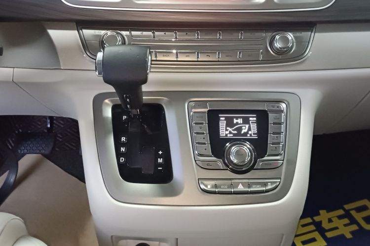 上汽大通MAXUS 大通G10 2018款 PLUS 2.0T 自动智享版中控内饰18