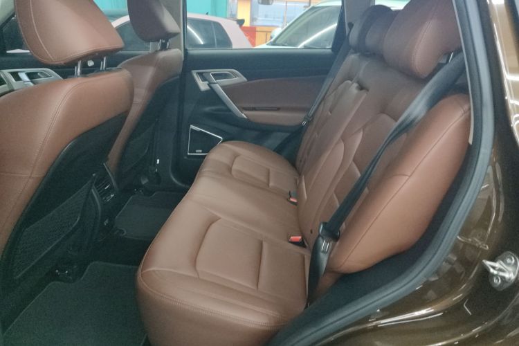 吉利汽车 博越 2018款 1.8TD 自动两驱智尊型4G互联版中控内饰21