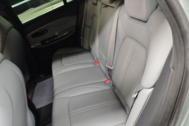 蔚来ES6 2020款 610KM 性能版中控内饰21