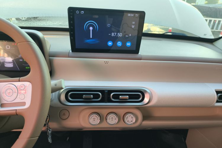 五菱汽车 宏光MINIEV 2024款 第三代 215km 青春版局部细节16