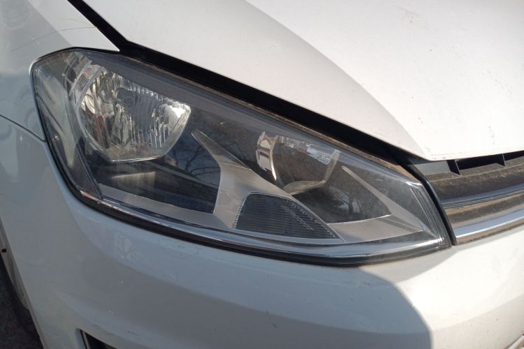 大众 高尔夫 2014款 1.4TSI 自动舒适型车身外观6006