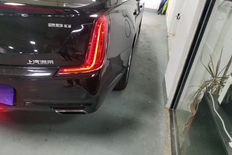 凯迪拉克XTS 2018款 28T 技术型车身外观9