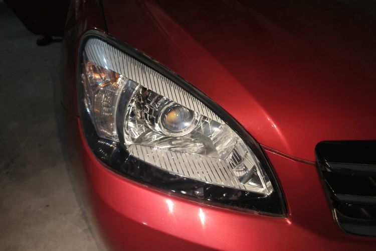 长城C30 2013款 1.5L CVT豪华型车身外观8